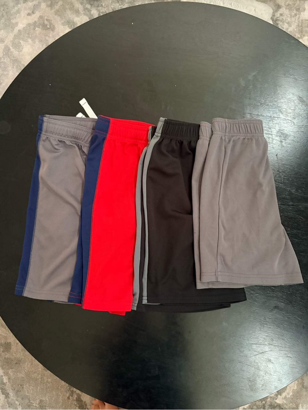 4 x Carter's Kids Athletic Shorts - Red, Black, Gray, Navy size 6,6,6-7,7